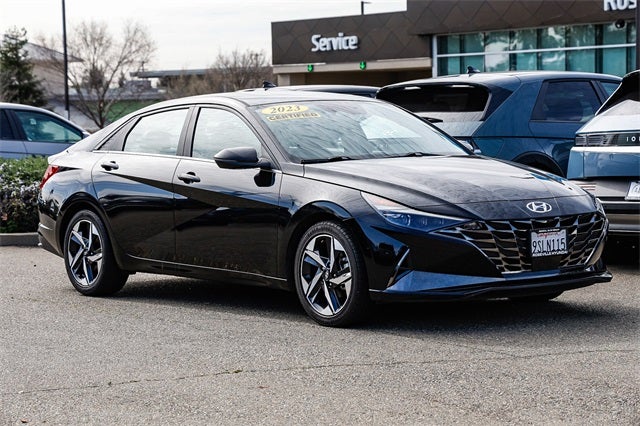 2023 Hyundai ELANTRA Limited