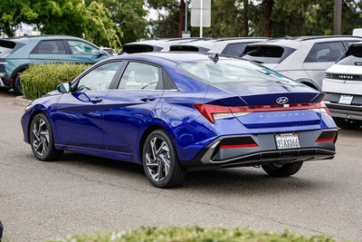 2025 Hyundai ELANTRA SEL Convenience