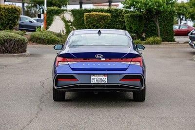 2025 Hyundai ELANTRA SEL Convenience
