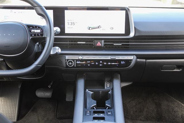 2025 Hyundai IONIQ 6 SE