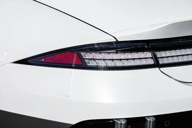 2025 Hyundai IONIQ 6 SEL