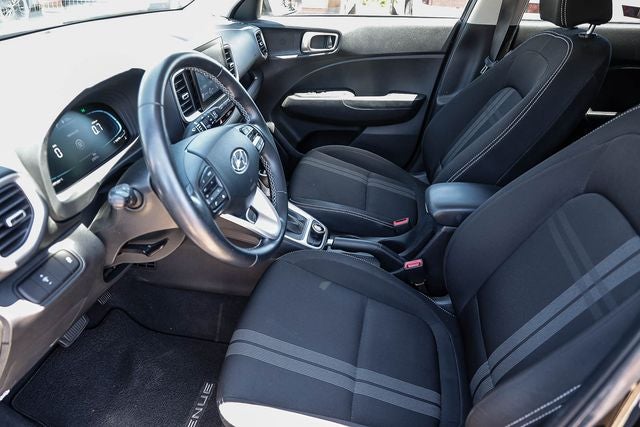 2024 Hyundai VENUE SEL