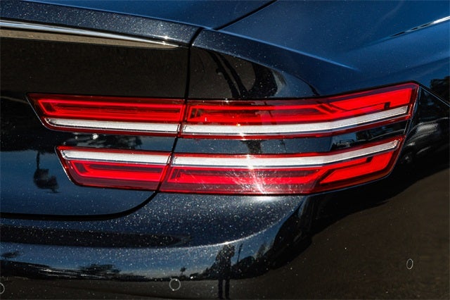 2023 Genesis Electrified G80 Base