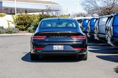 2023 Genesis Electrified G80 Base