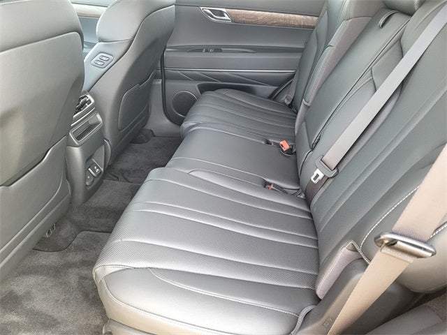 2025 Genesis GV80 2.5T