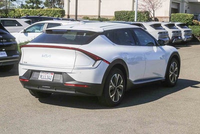 2024 Kia EV6 Light
