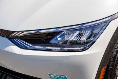 2024 Kia EV6 Light