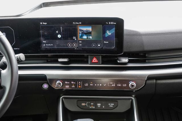 2025 Kia Carnival SX