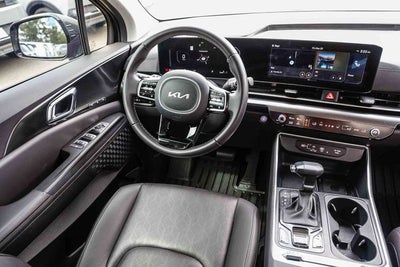 2025 Kia Carnival SX