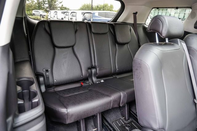 2025 Kia Carnival SX