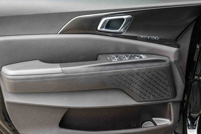 2025 Kia Carnival SX