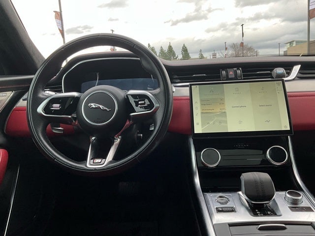 2021 Jaguar XF R-Dynamic SE